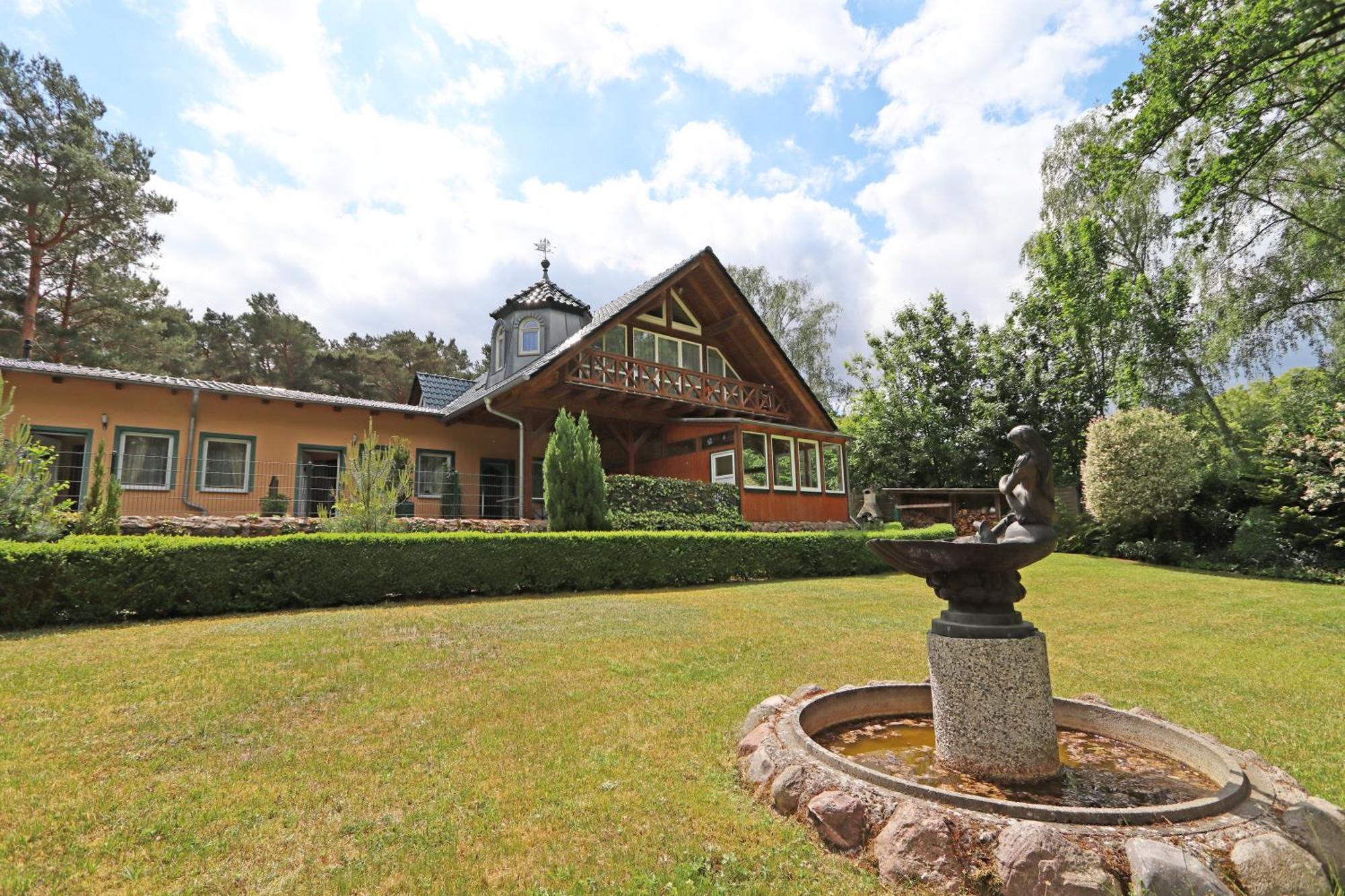 Ferienhaus Star Villa-Paelitzsee Grosszerlang المظهر الخارجي الصورة